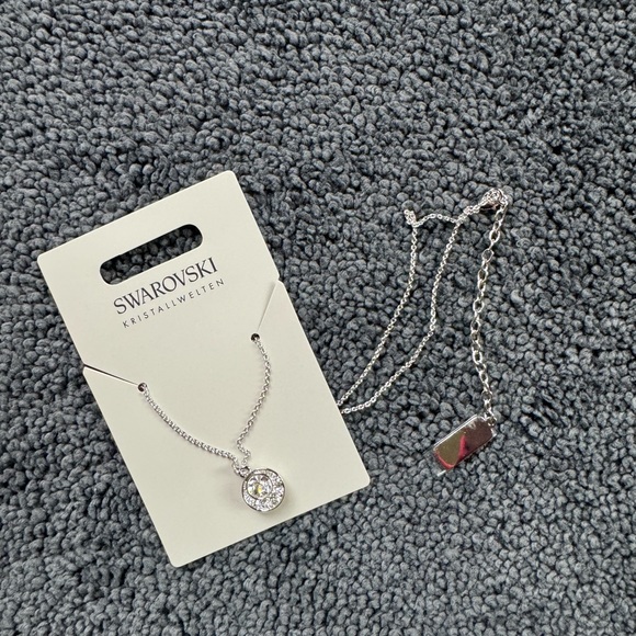 Swarovski Irregular Circle Necklace - Picture 3 of 4